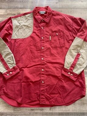 Columbia XL Men's Red Button-Up Field Shirt with Contrast Panels